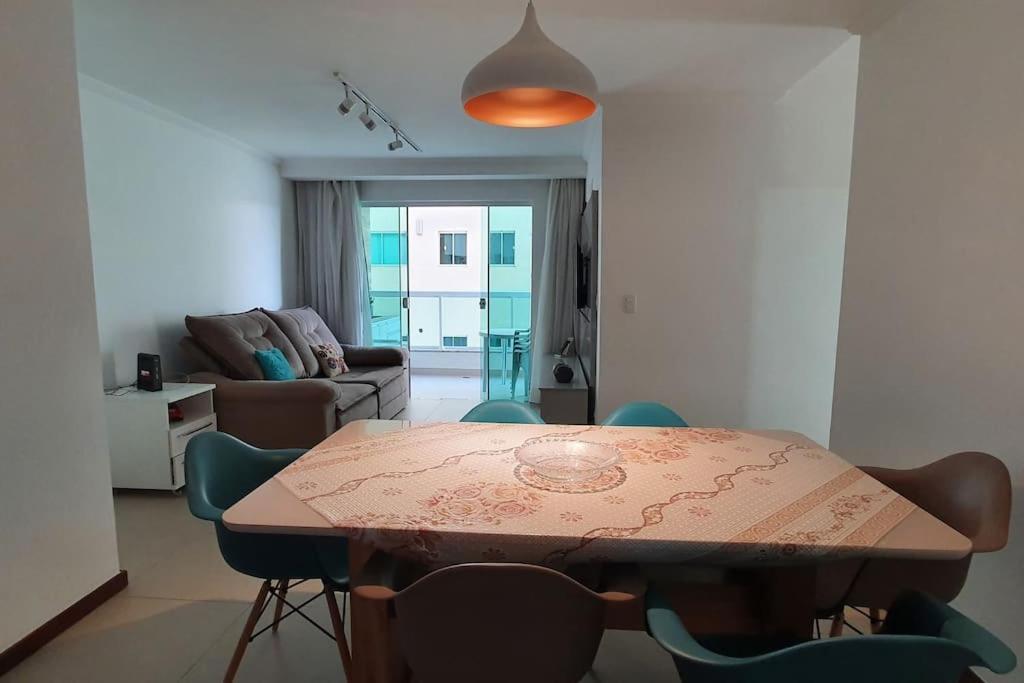 カボ・フリオLindissimo Apartamento, Ar Condic, 7 Min Da Praia!アパートメント エクステリア 写真